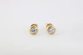 14k Yellow Gold 0.40tcw Diamond Bezel Set Stud Earrings (1.03g.)