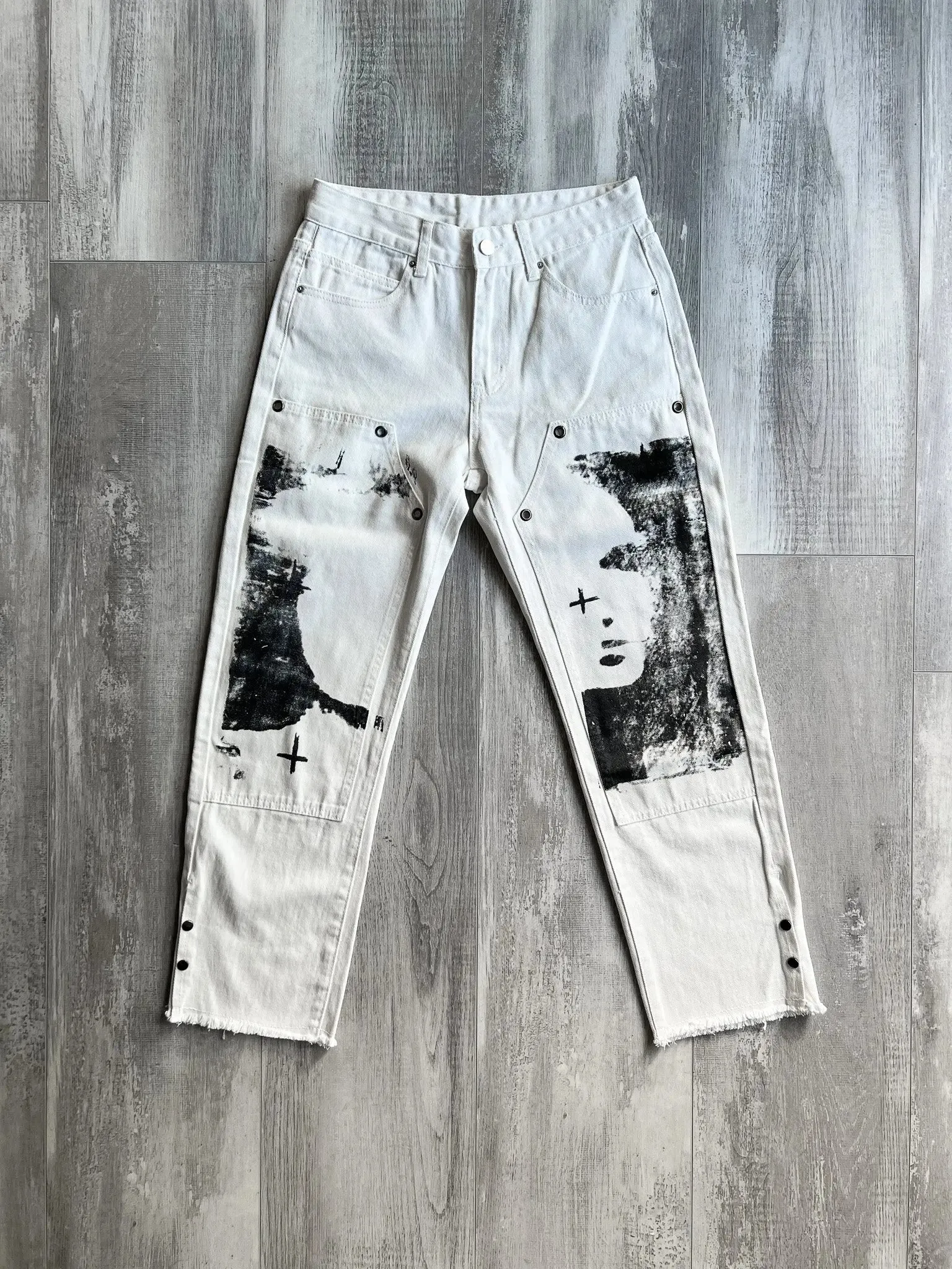 Aelfric Eden White Graphic Pants