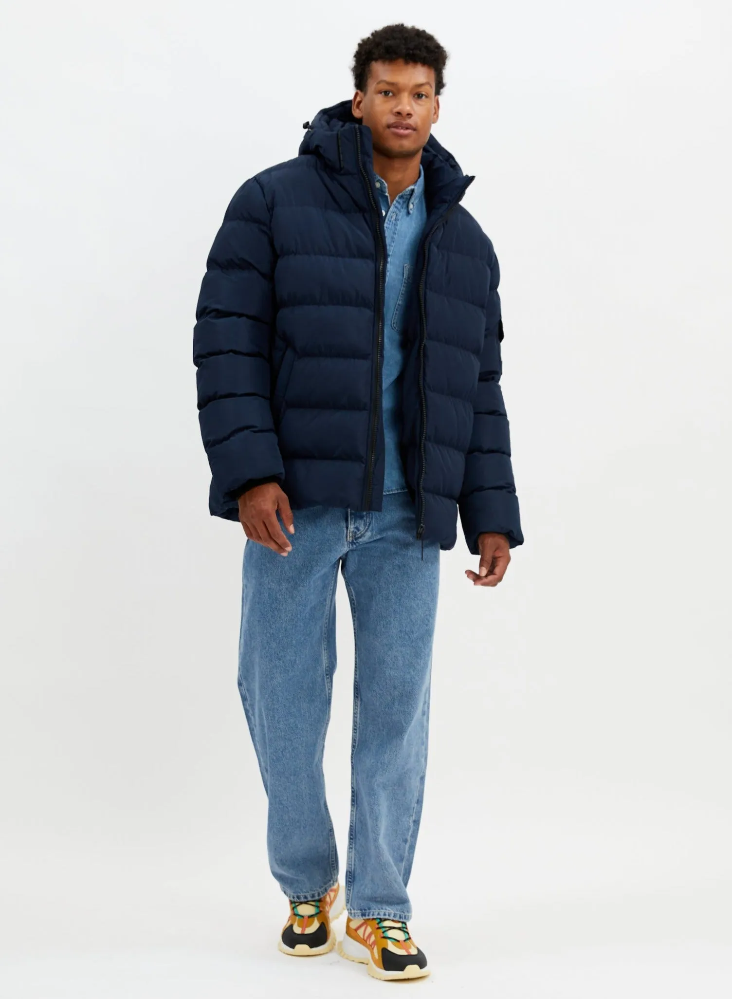 AVALANCHE | Quilted Puffer Jacket || AVALANCHE | Veste polaire matelassée