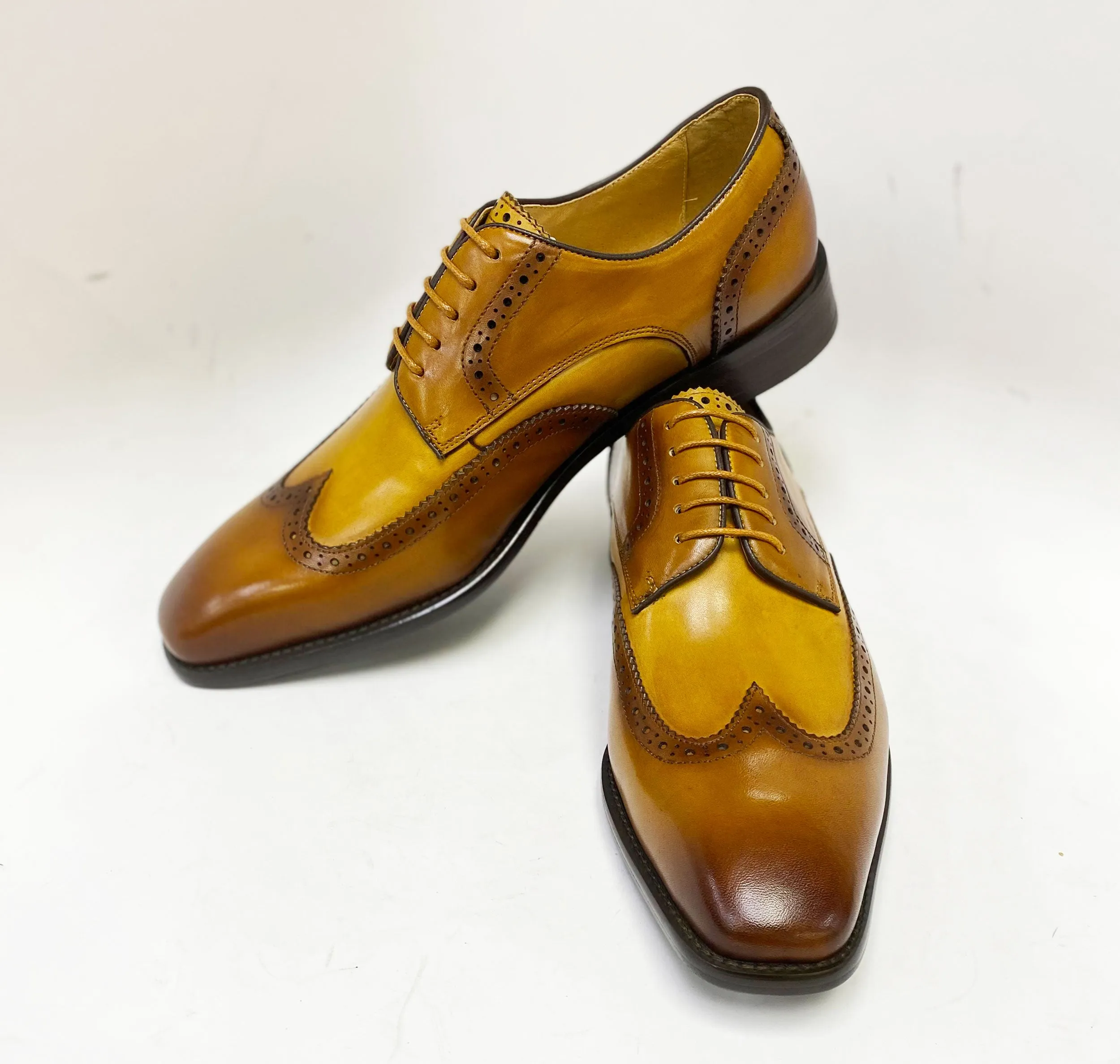 Burnished Leather Lace-Up Shoe Tan/Cognac