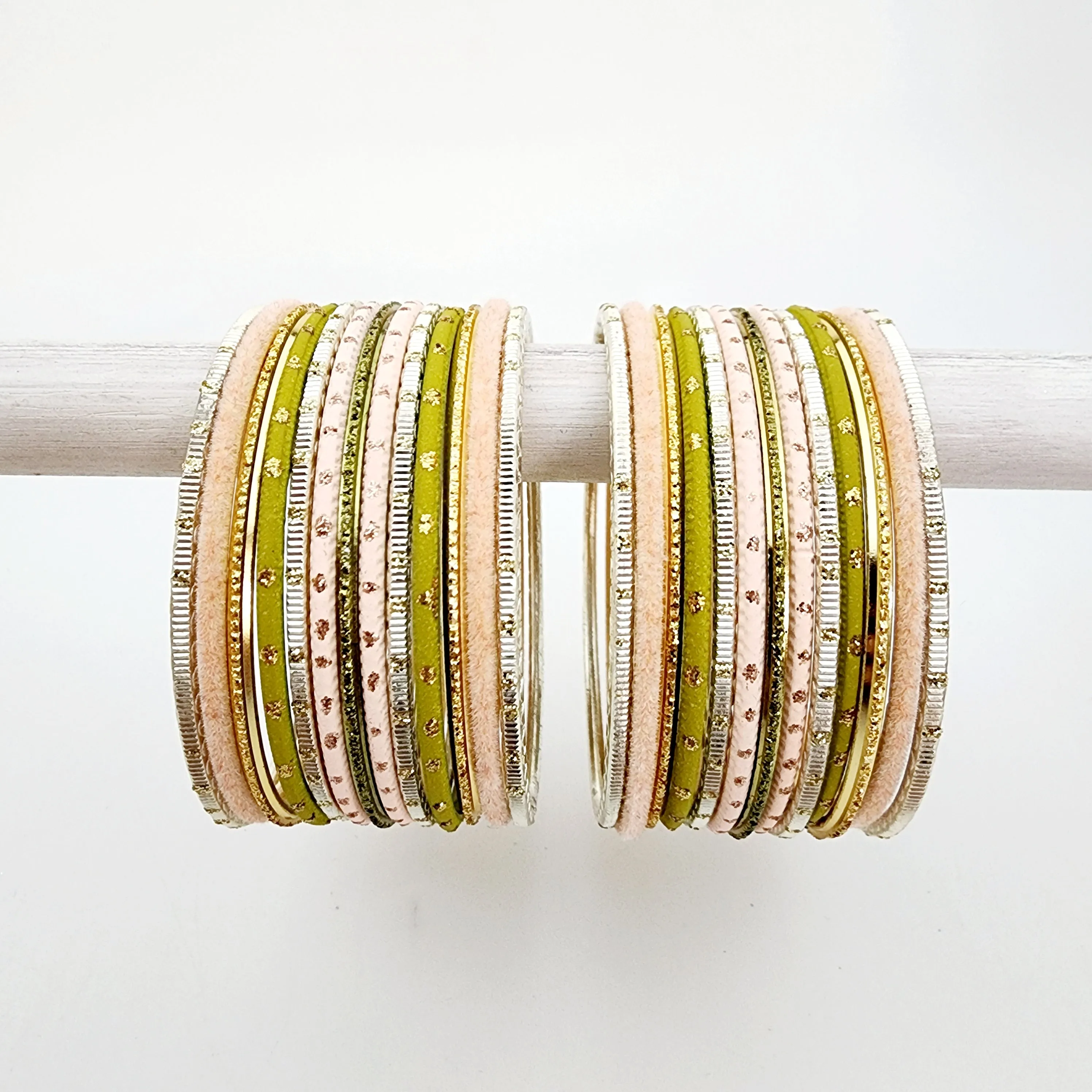 Elyne Bangle Set