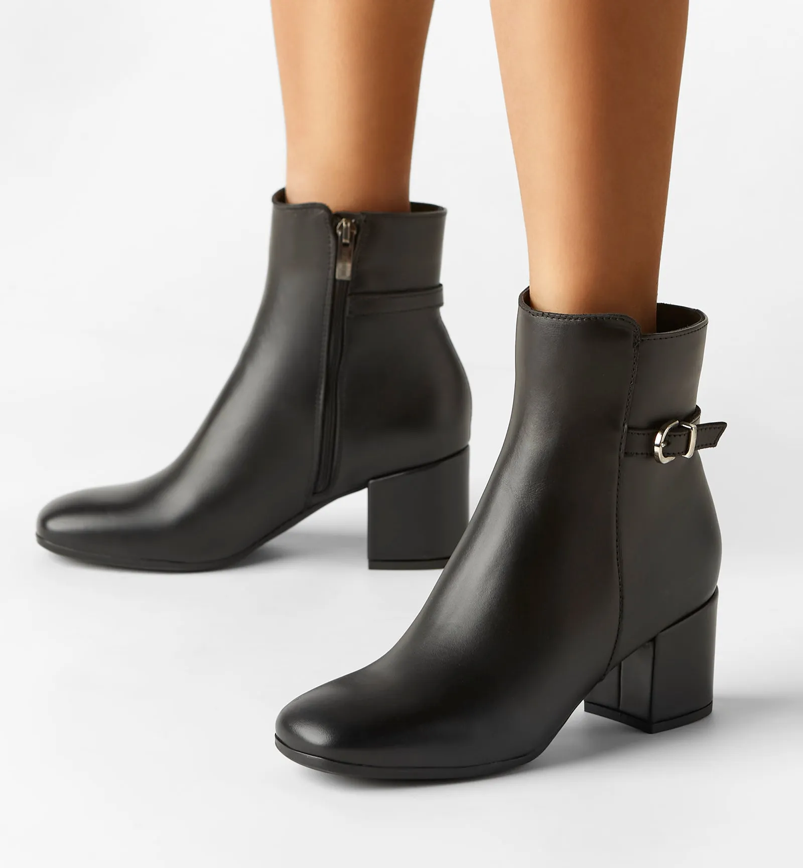 JORDANNA LEATHER BOOTIE