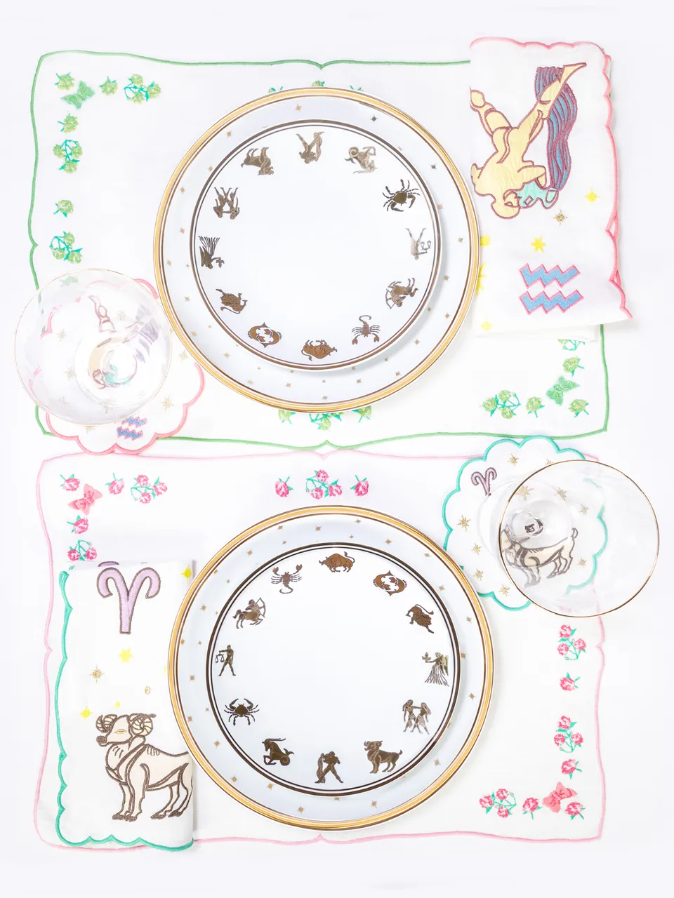 The Everyday Dessert Plate, Set of 4 - Gold Zodiac / Porcelain