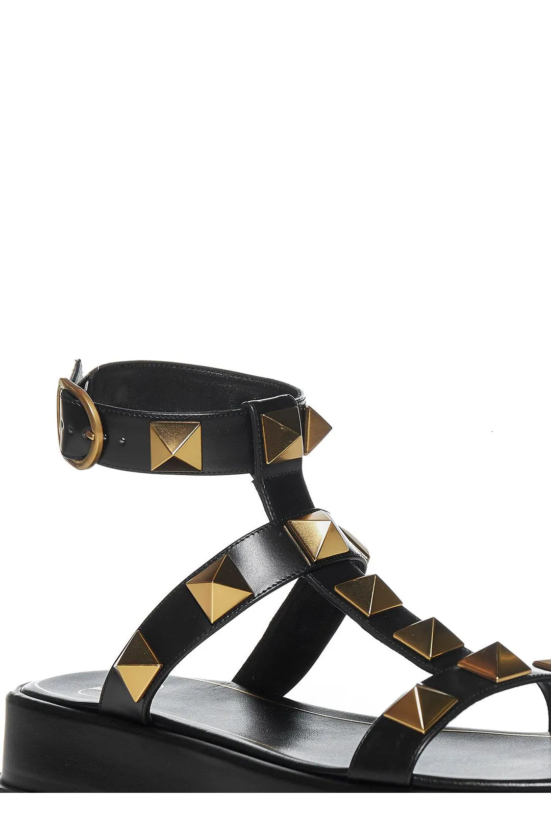 Valentino Garavani Rockstud Flatform Sandals